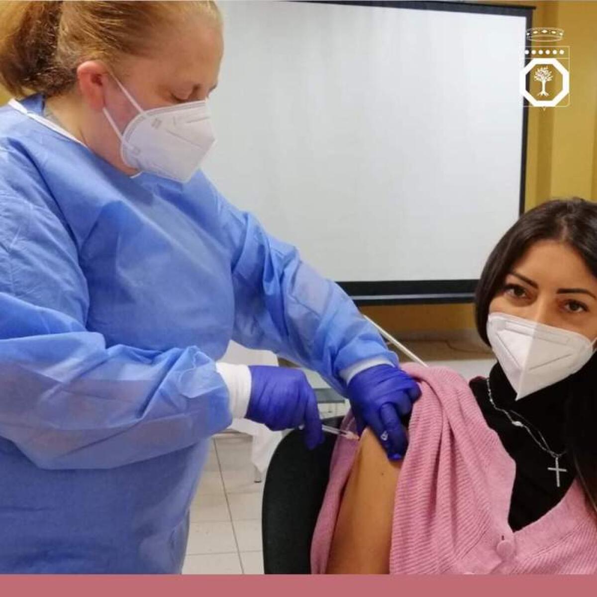 Antonella Spica: da sola ha somministrato 23mila vaccini anti Covid - PH ANSA PUGLIA