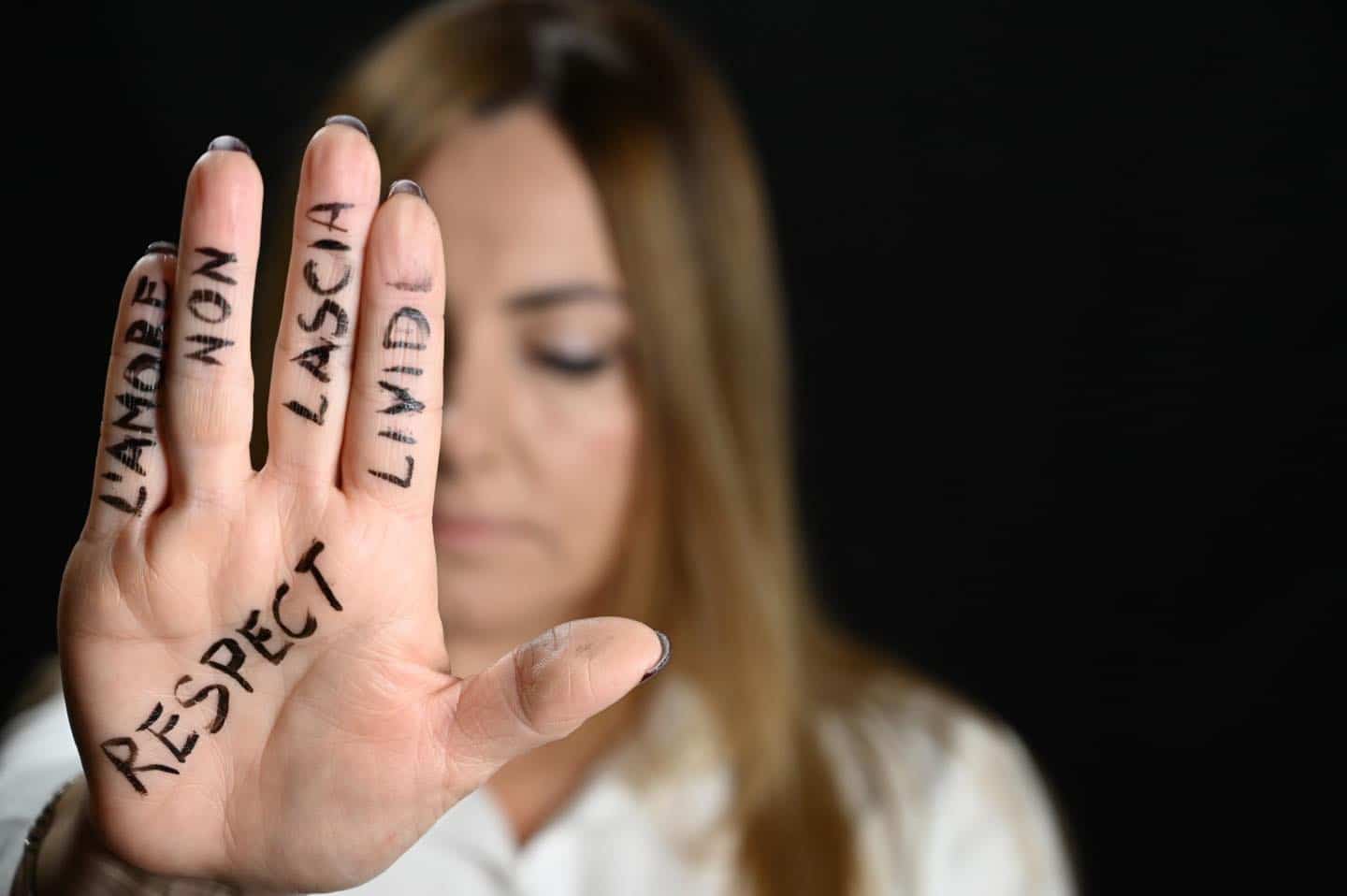 "Il rumoroso silenzio delle donne"