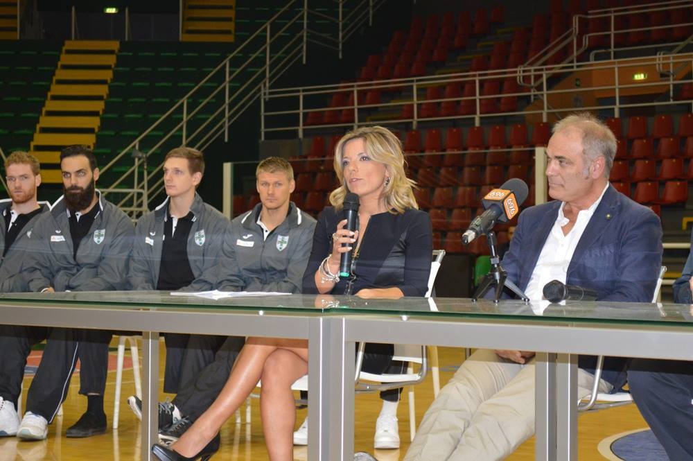 Maria Picariello: con i tacchi sul parquet per il suo primo amore, il basket