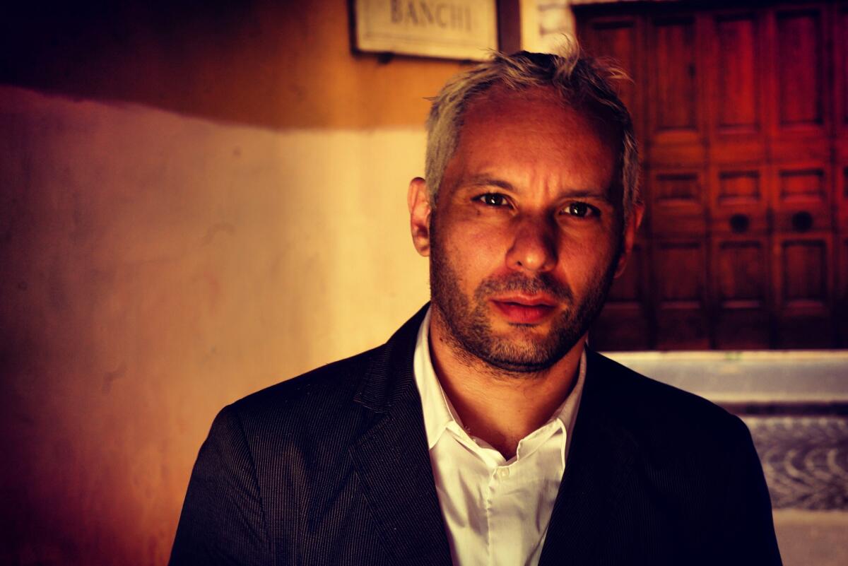 “Frocio! Ricchione devi morire!". Bullizzato dagli 8 ai quattordici anni: Ikos - giuseppe sciarra - Andrea Natale Photographer