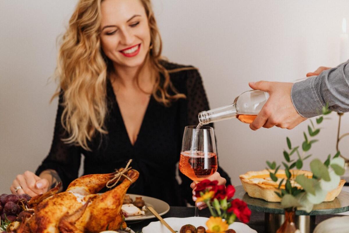 Vieni a festeggiare il 2022 in Puglia: è tra le predilette - Montenapo Daily
In Italia le donne bevono più vino degli uomini - Montenapo Daily
