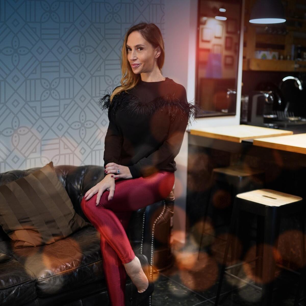 "La corriera di blu": sitcom con Malena e  attori pugliesi e lucani - StatoDonna.it, 18 dicembre 2021. Da martedì 21 dicembre sarà disponibile sui social network, Facebook e Instagram, la sitcom “La corriera di Blu” che ha per protagonista la nota attrice pugliese Malena, oltre ad altri pugliesi e lucani, che veste i p