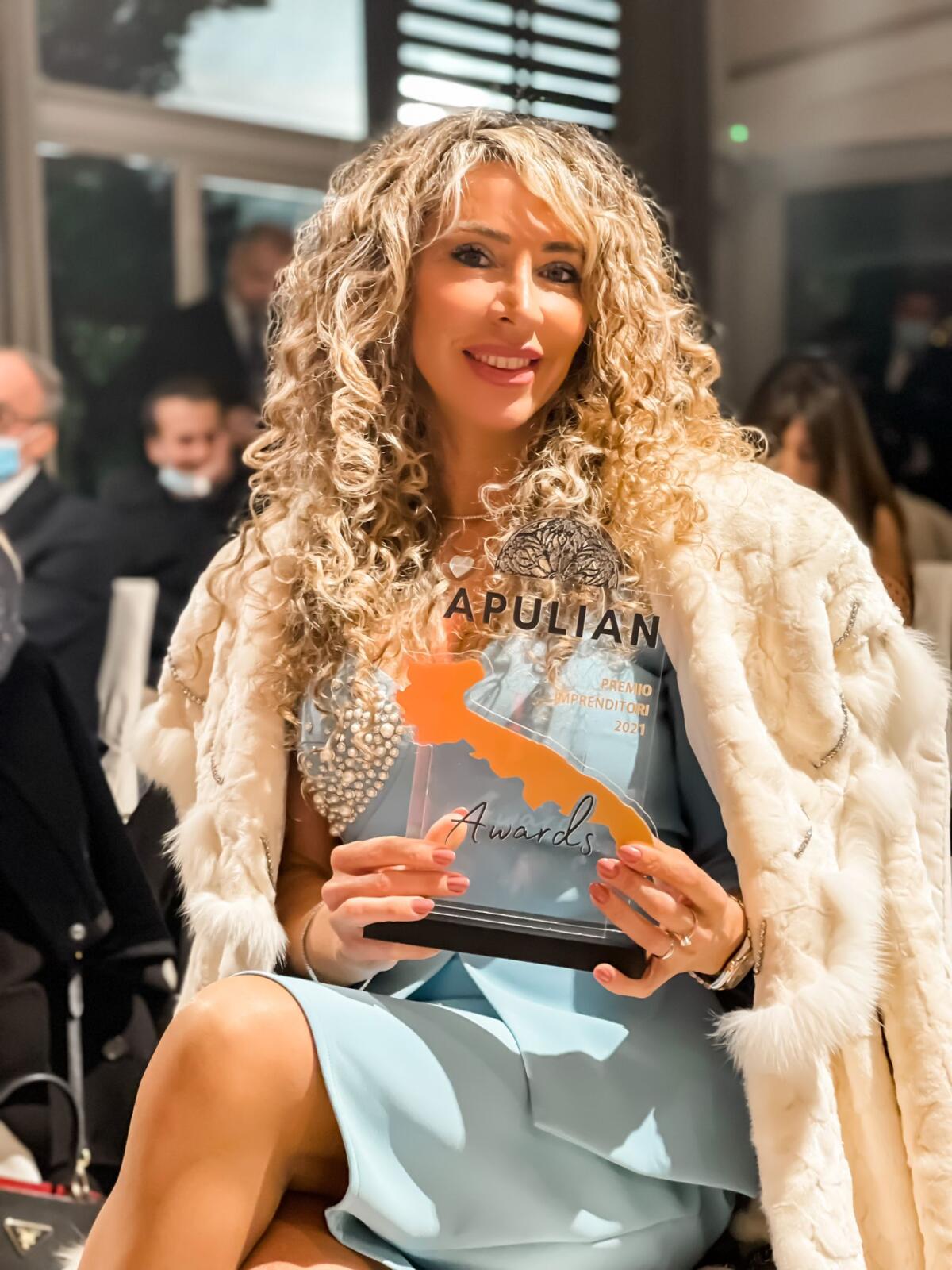 Mary Fabrizio, successo all'Apulian Award 2021 - Mary Fabrizio, successo all'Apulian Award 2021