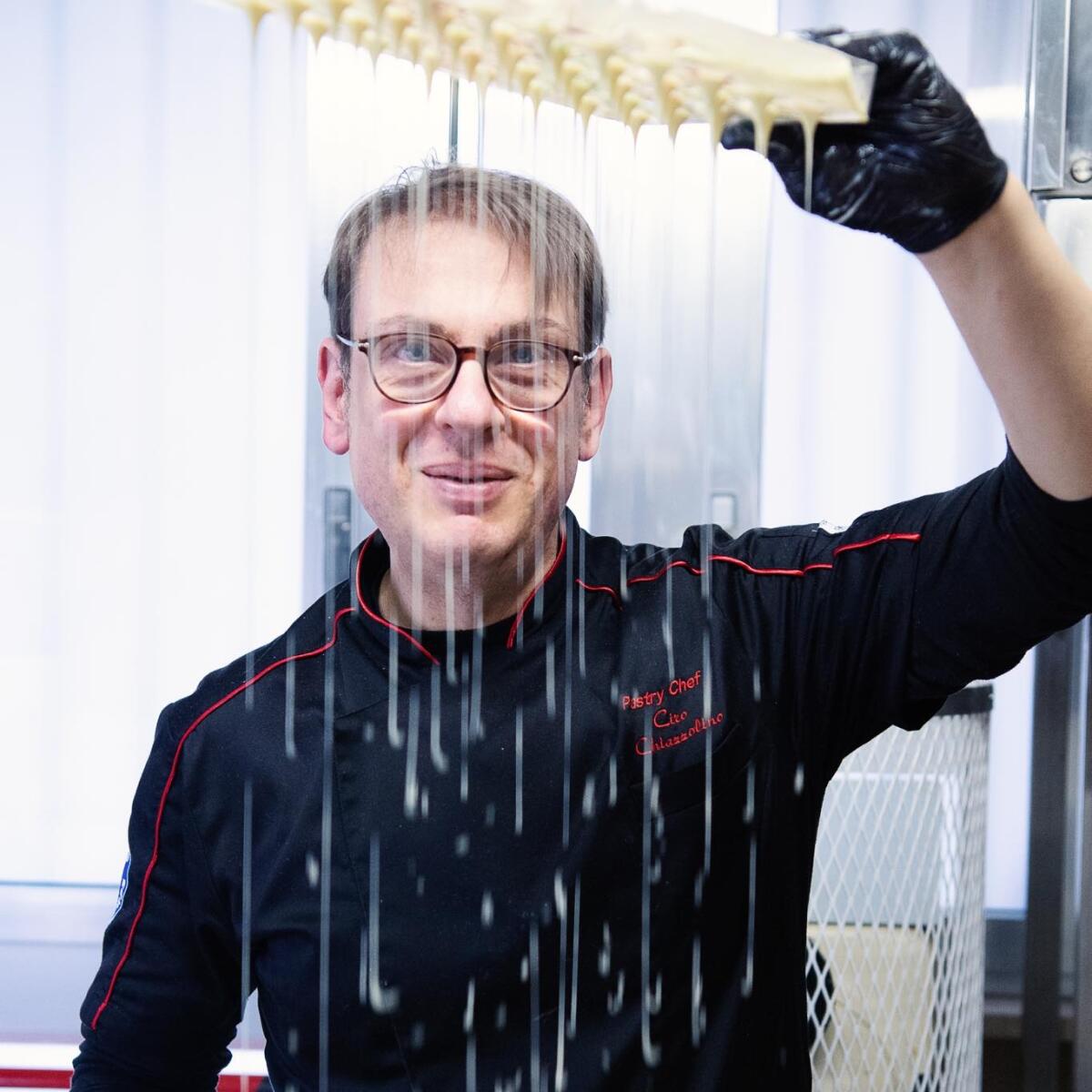 A Ciro Chiazzolino il "Gran Premio Internazionale Leone d'oro di Venezia" - Il noto pasticcere consegue il Riconoscimento speciale per meriti professionali dal Comitato dell’Ordine del Leone d’oro di Venezia. La professionalità del pastrychef Ciro Chiazzolino era emersa già dal 04 ottobre 2015 quando vince con la squadra il 