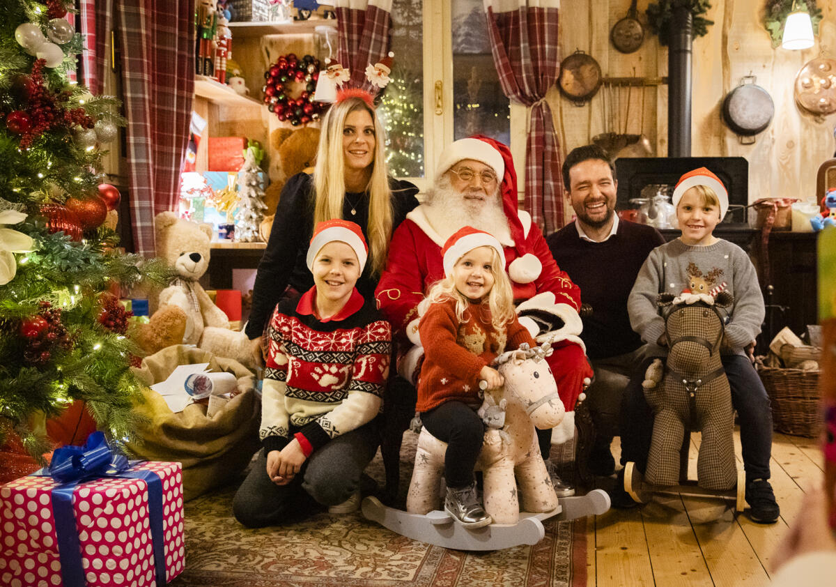Natale a Leolandia. Il parco indossa il suo abito più elegante - Dicembre 2021 – Un mondo magico e accogliente, ispirato allo stupore e all’innocenza dei piccoli, per vivere in sicurezza e allegria lo spirito del Natale, la festa per eccellenza dedicata ai bambini: è questa la proposta di Leolandia, parco a tema n