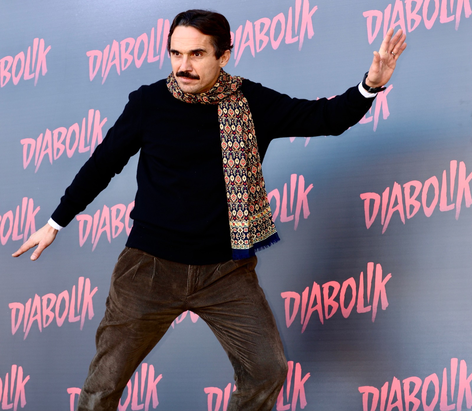 "Diabolik? Il più grande criminale di tutti i tempi, e il più grande innamorato"