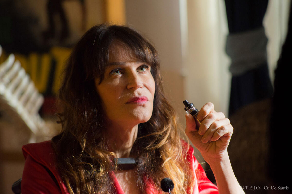 "Il valore delle relazioni autentiche". ISTMO di Carlo Fenizi a Foggia - StatoDonna.it, 02 gennaio 2021. Istmo, il film scritto e diretto da Carlo Fenizi, arriva al cinema. Dal 7 gennaio sarà in programmazione presso la multisala Laltrocinema Cicolella (Foggia). La proiezione delle ore 19:00 di venerdì 7 gennaio sarà segu