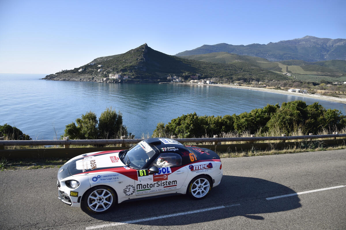 Il pilota Alberto Sassi della Best Racing Team al via al Rally di Montecarlo, prima tappa del WRC2022 - 