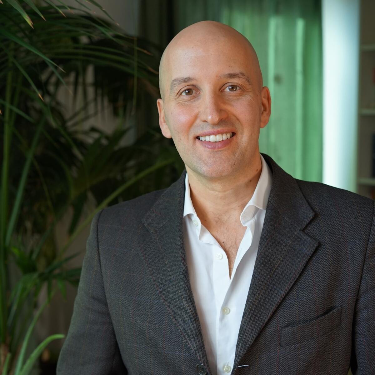 Enrico Gamba: "Quando la paura di ammalarsi diventa troppa" - Enrico Gamba: "Nei miei studi ho approfondito la conoscenza di diversi ambiti della psicologia, mantenendo sempre uno sguardo rivolto ai differenti approcci alla cura. In ambito psicologico prediligo modelli relazionali integrati, che, pur mantenendo