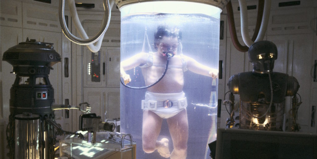 Luke Skywalker all'interno del Bacta tank ne "L'Impero Colpisce Ancora".Fonte: starwars.com
