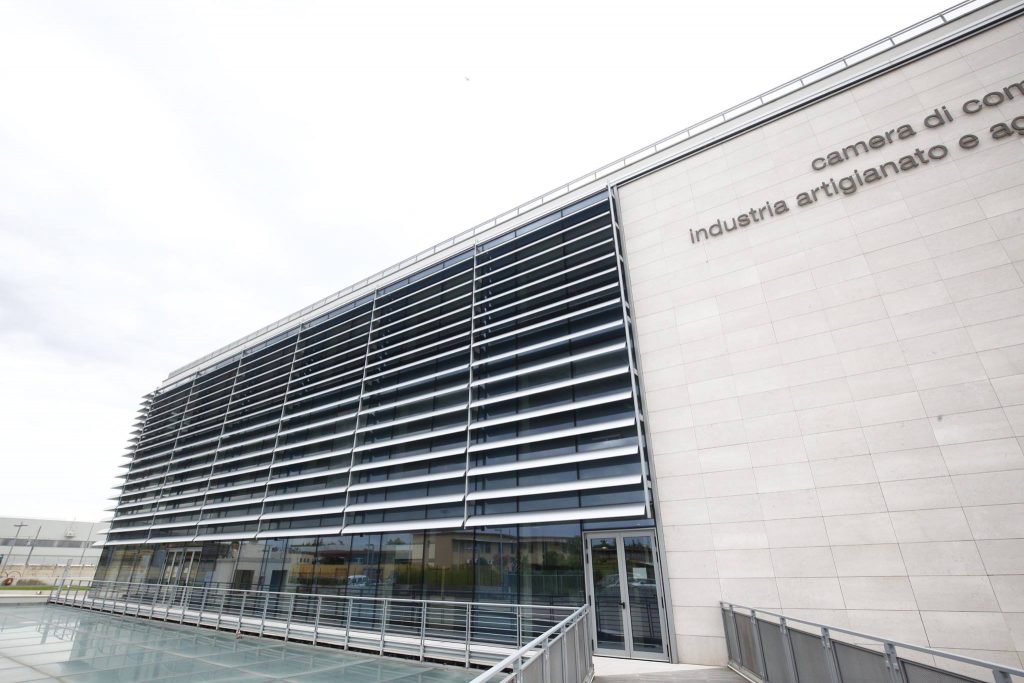 Alessia Di Franza: “Il negozio di vicinato resiste al passo con la tecnologia"