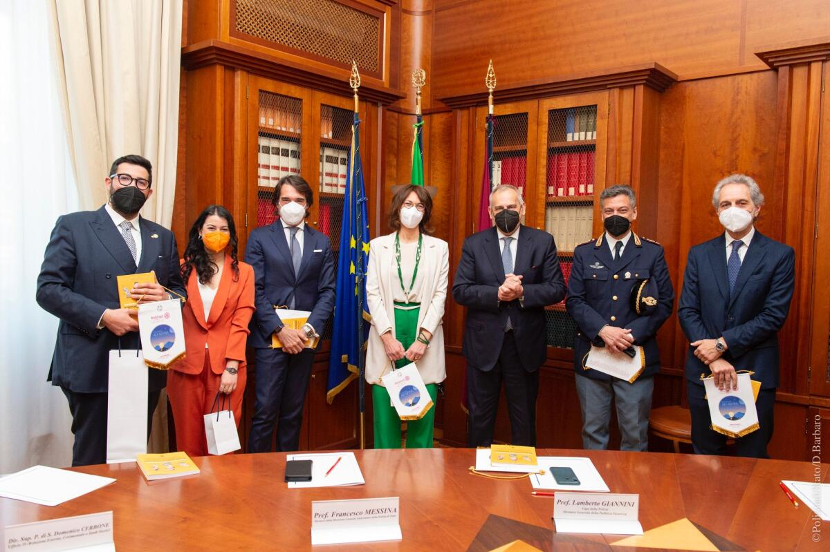 Progetto sui minori, Rotaract ricevuto a Roma dal capo della Polizia - 