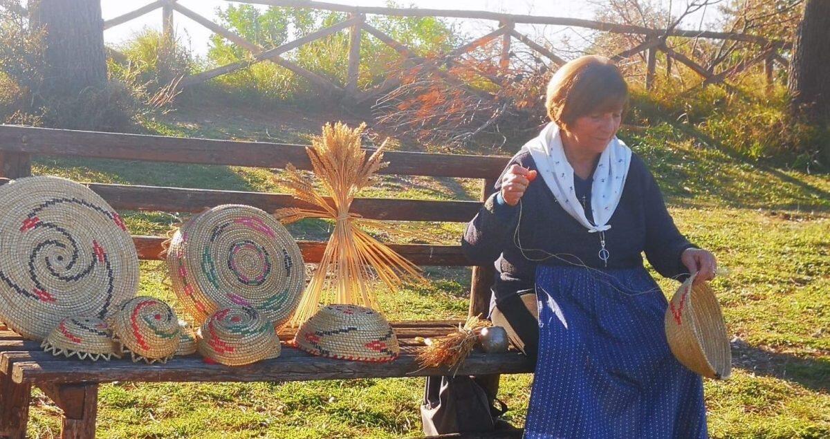 Pane, cruedde e gusci dipinti, la tradizione garganica su Linea Verde - 