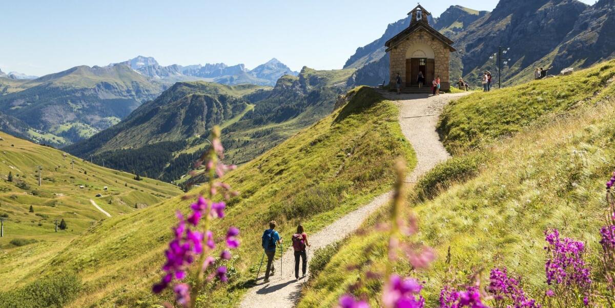 Io e Alessandro, a narrarci trent'anni anni di vita da quei giorni in montagna - Foto: arabba.it