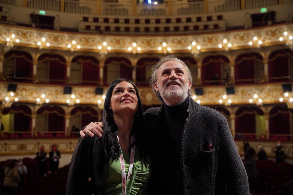 Fabrizio Ferracane e Lina Siciliano al Teatro Petruzzelli per il Premio Alberto Sordi per il migliore attore non protagonista e il Premio Mariangela Melato per l’attrice rivelazione