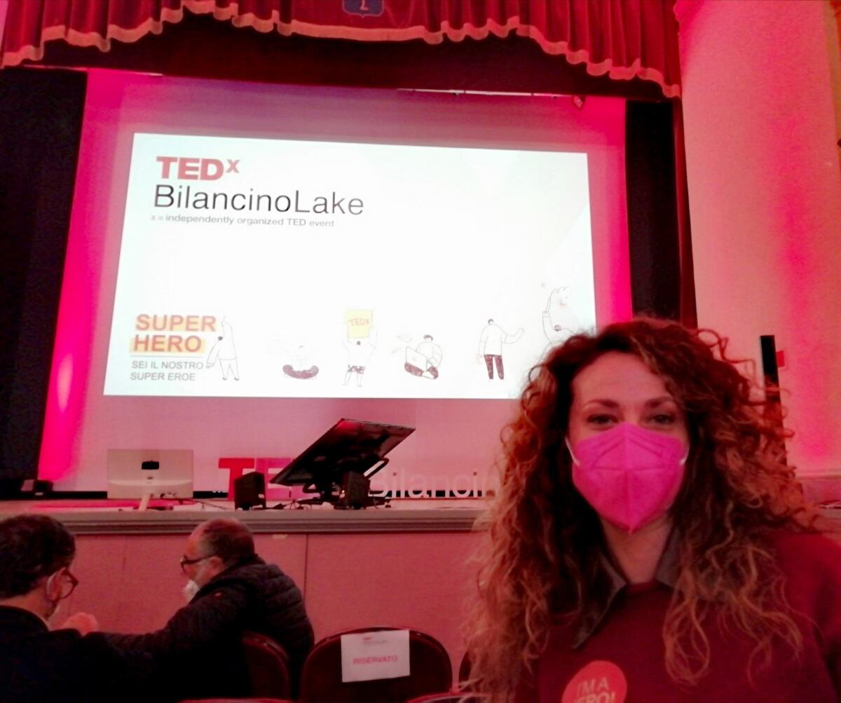 Riccia di Mare (IX): Il primo TEDx non si scorda mai - Eleonora Zaccaria al Teatro Giotto di Vicchio per il TEDx BilancinoLake in Mugello