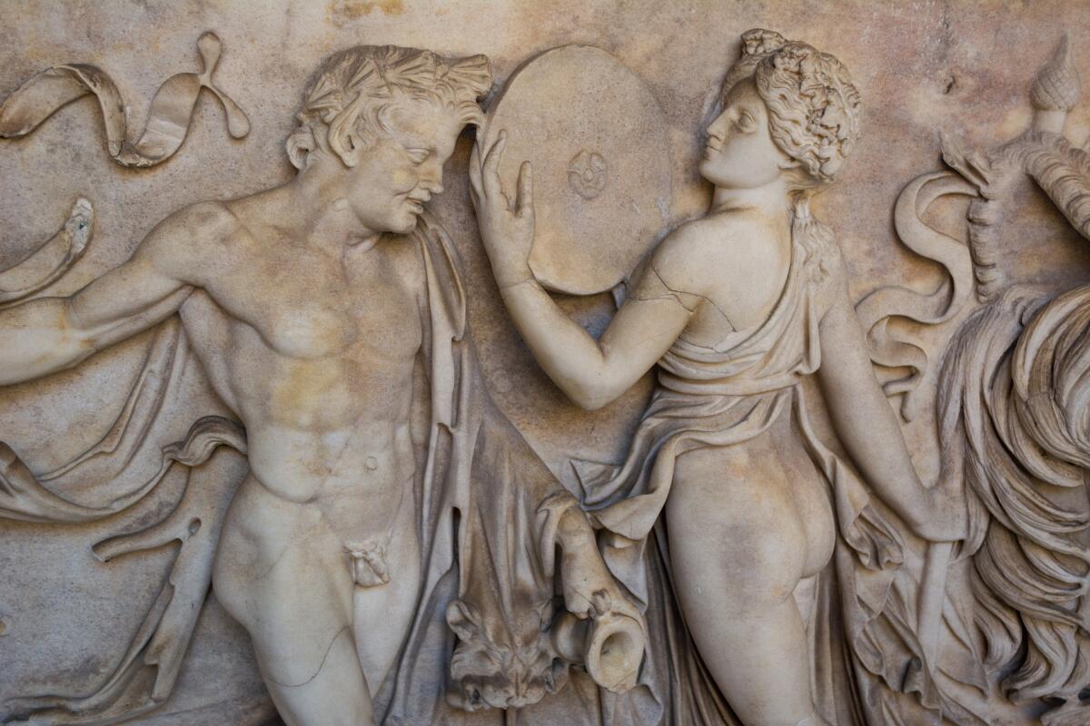 Breve storia della parola "cazzo": una parola, tanti miti - 