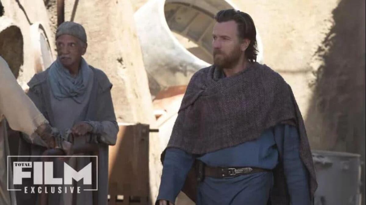 Obi-Wan Kenobi: rilasciato un nuovo promo della serie! - Obi-Wan su Tatooine. 
Da: total film