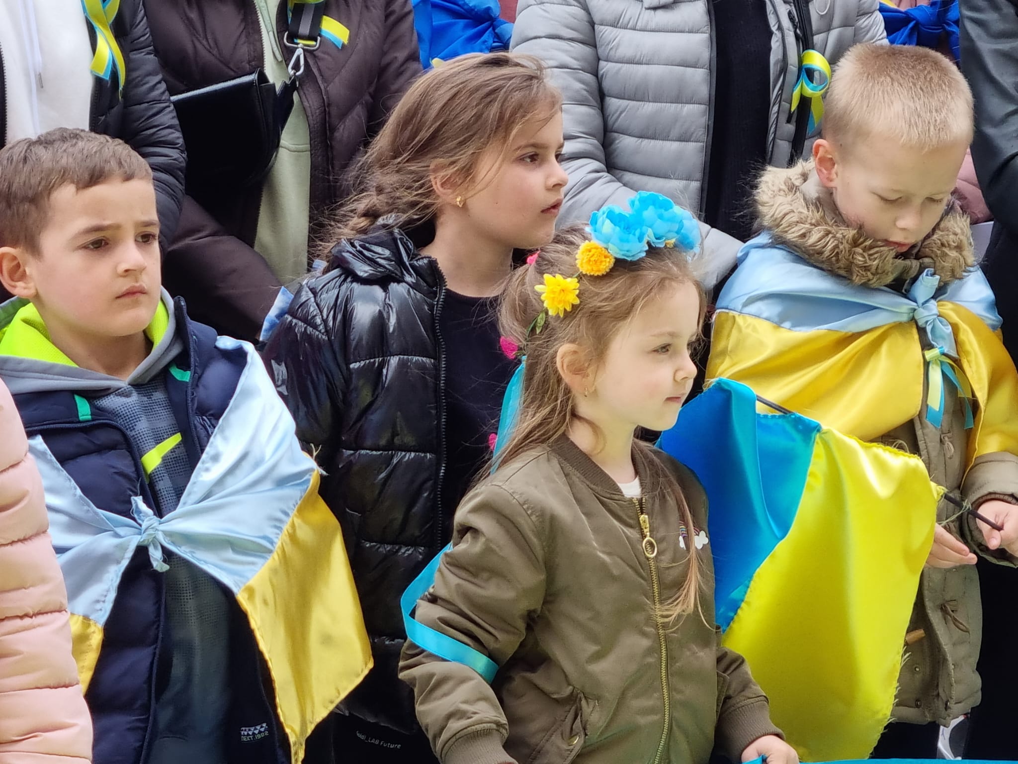 Marcia per la pace, emerge ancora la purezza dei bambini (FOTOGALLERY)