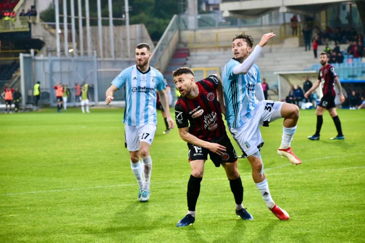 Playoff Serie C, le formazioni ufficiali di Virtus Entella-Foggia - Foggia-Entella, foto di Luigia Spinelli