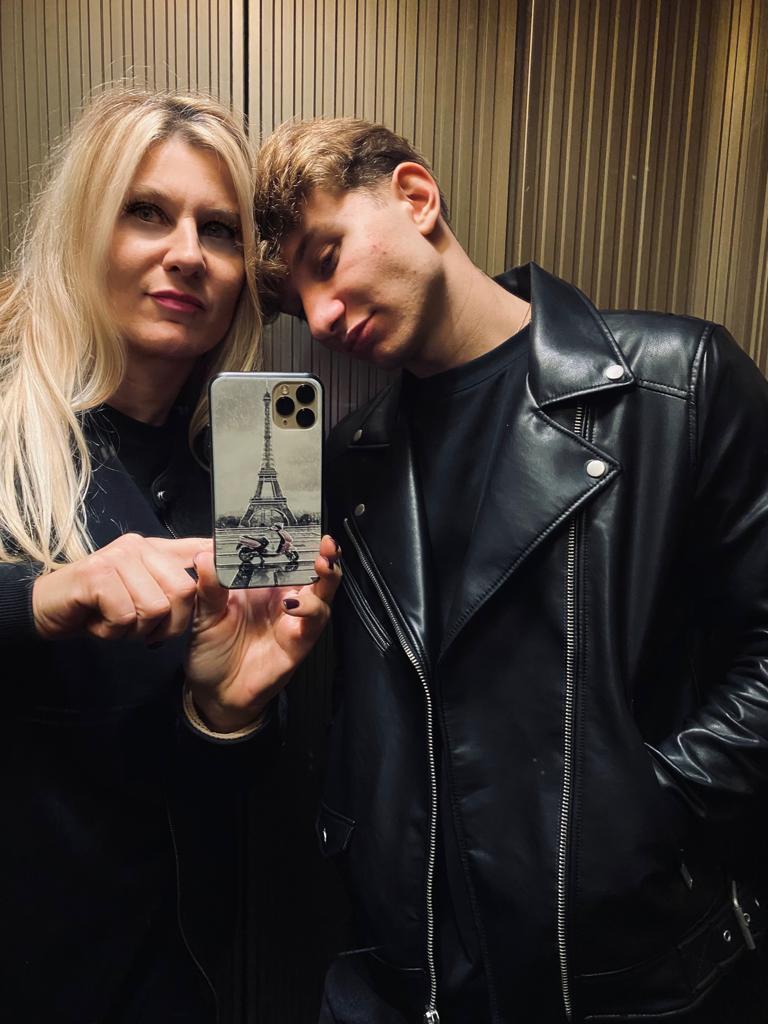 Germana Schena con il figlio Andrea
