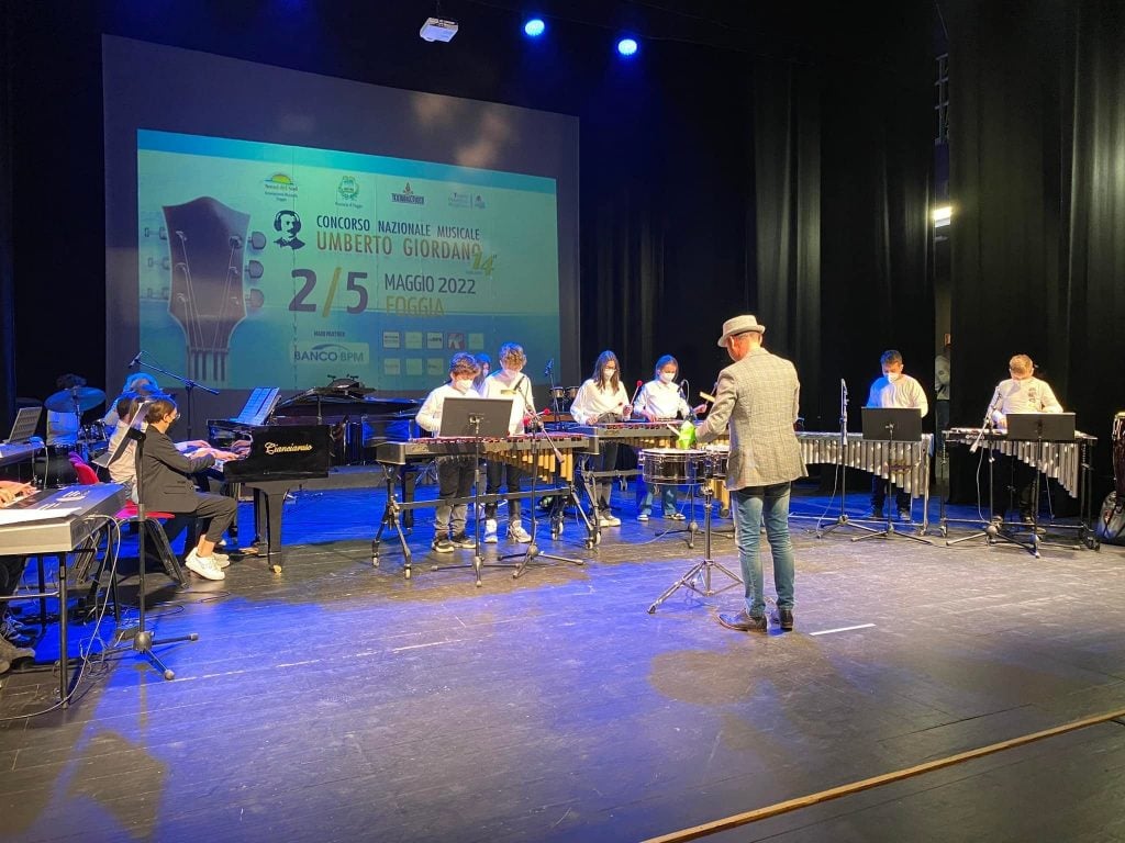 Scuola Foscolo di Foggia suona i Beatles, special guest Ottavio De Stefano