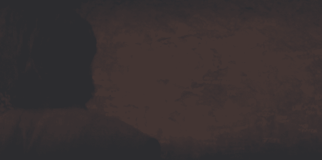 Obi-Wan osserva le iscrizioni su Jabiim