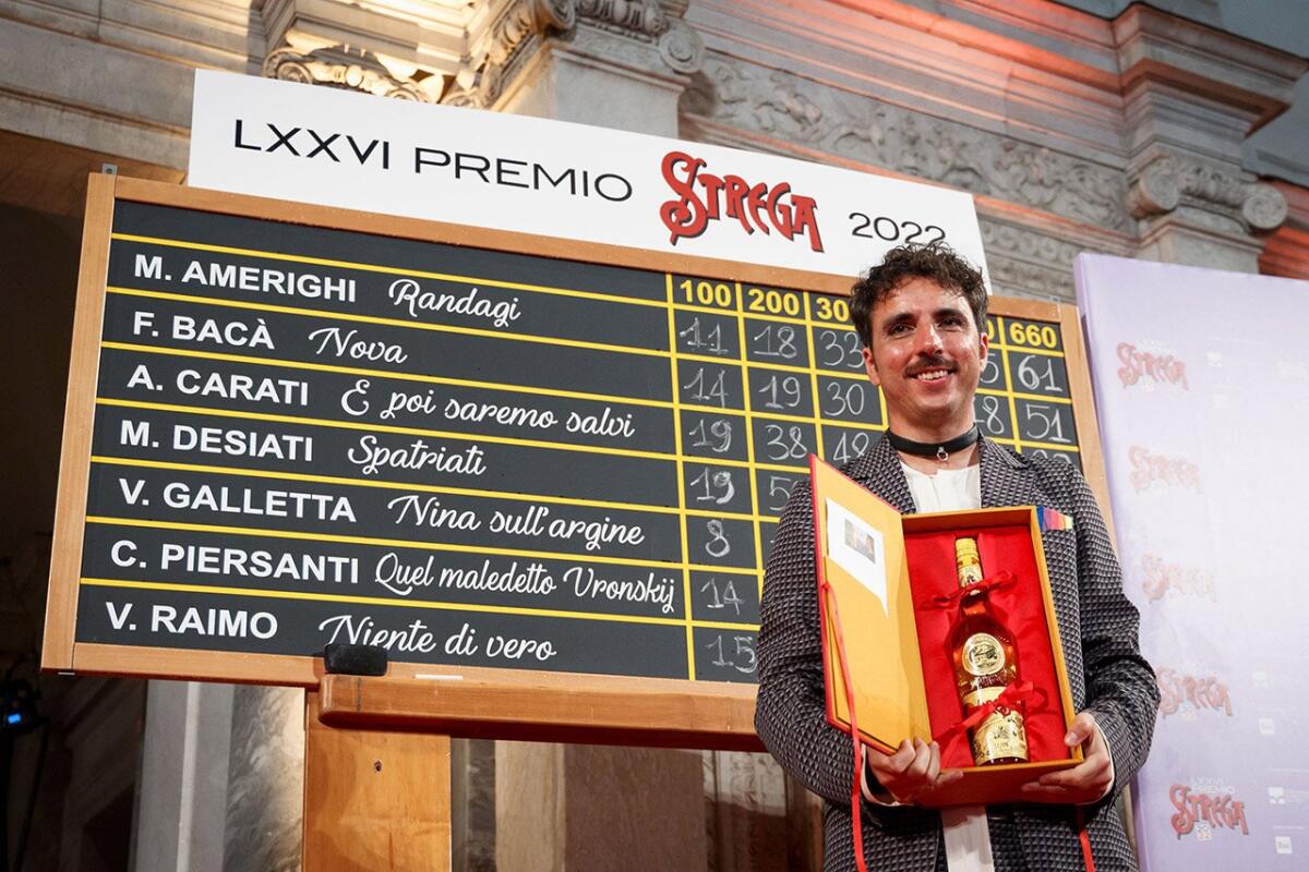 L’inguaribile senso dell’altrove in ‘Spatriati’, premio Strega per Mario Desiati - Foto- martinanews