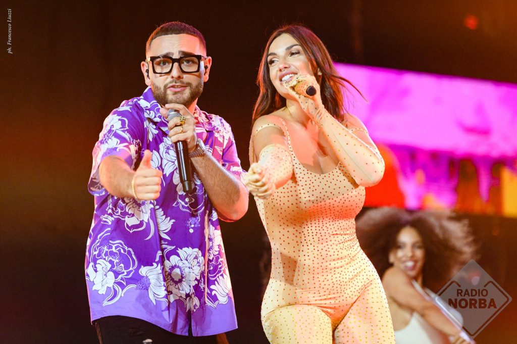 Rocco Hunt ed Eletrra Lamborghini