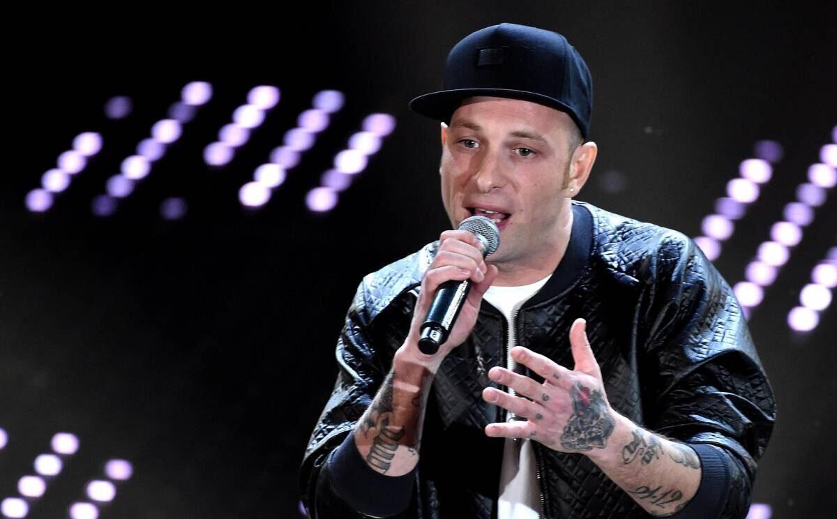 Clementino in tour con il “Black Pulcinella”, fra suoni di ieri e nuova scena urban partenopea - 