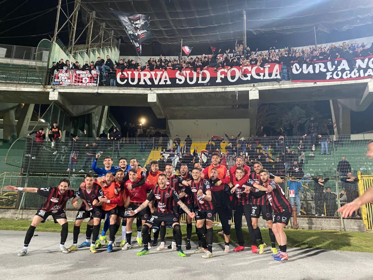 Foggia, a porte aperte l'allenamento di oggi pomeriggio: i dettagli - Immagine in evidenza: uno scatto di Avellino-Foggia 1-2 (Secondo Turno Playoff del Girone di Serie C) - crediti: foto di Luigia Spinelli