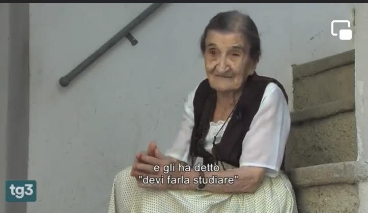 Nel video del Tg3 zia Gina in dialetto del suo paese racconta quello che la maestra raccomandava ai suoi