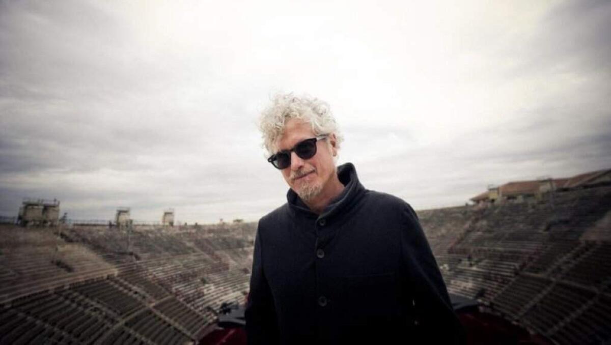 Niccolò Fabi e la sfida di Andare oltre, sostenibile pesantezza della felicità - Foto All music Italia