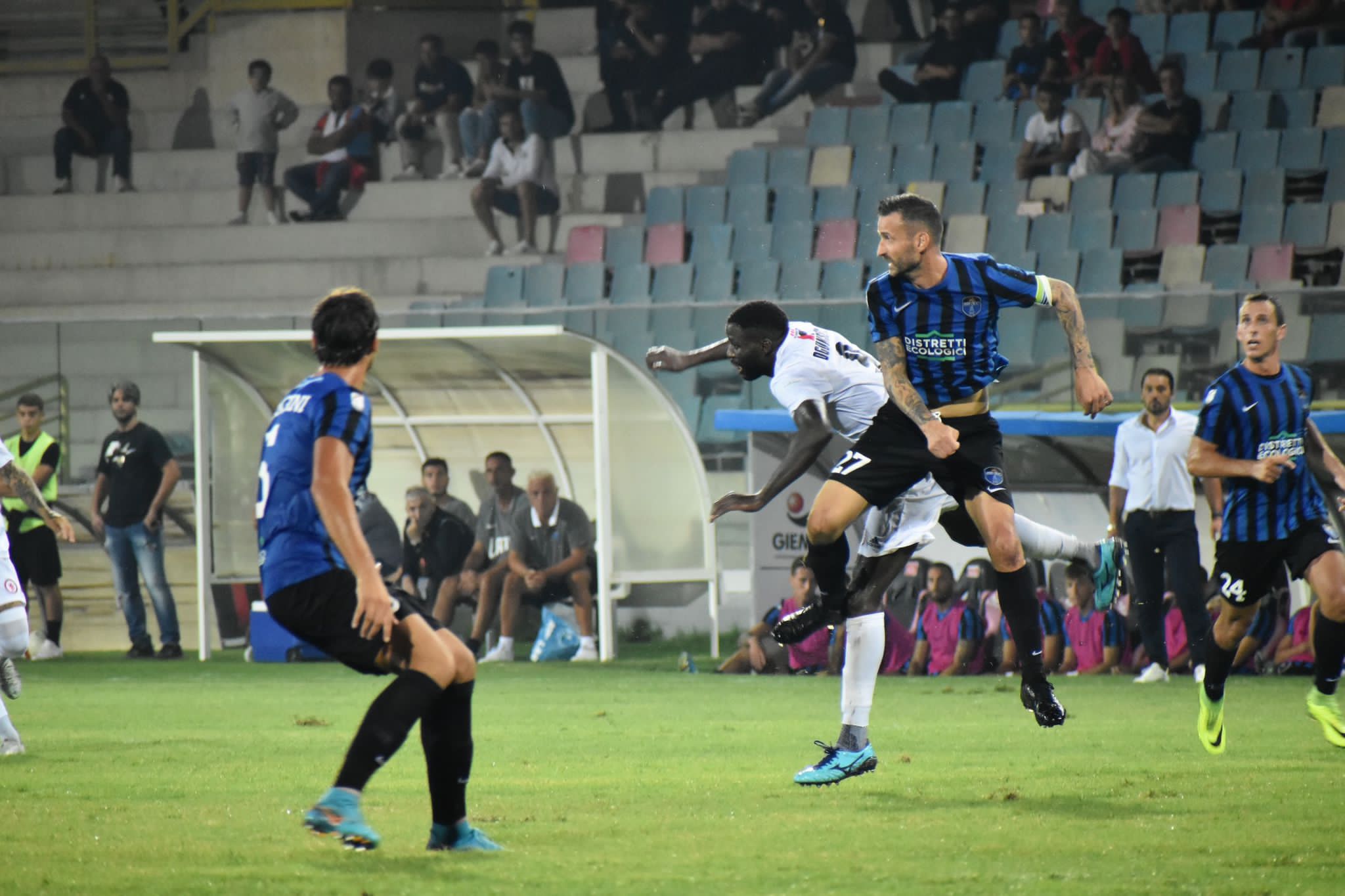 Immagine in evidenza: uno scatto di Foggia-Latina 1-3 (prima giornata Serie C - girone C 2022/2023) - crediti: foto di Luigia Spinelli