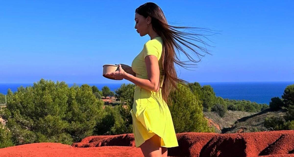 Belen a Otranto, foto dalla cava di bauxite: “Sono nel cuore della natura” - 
