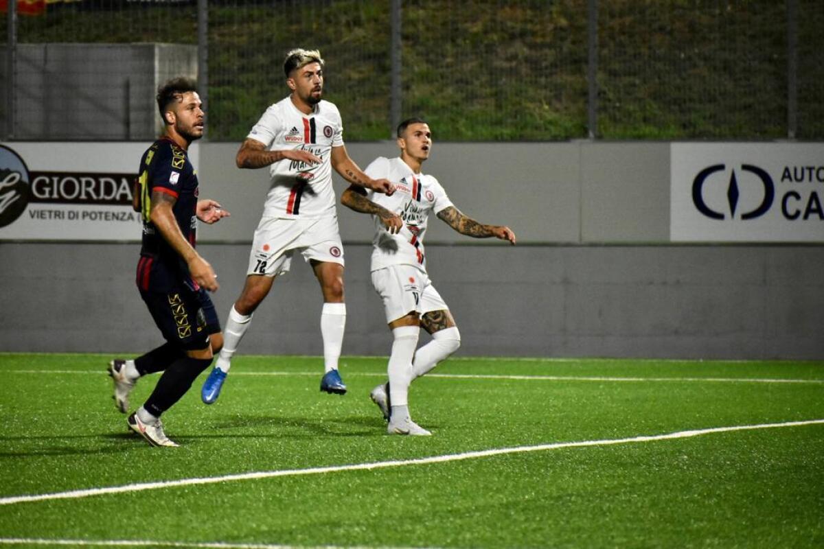 Coppa Italia Serie C, in vendita i biglietti per Foggia-Picerno - Immagine in evidenza: uno scatto di Picerno-Foggia 3-0 (Serie C - girone C 2022/2023) - crediti: foto di Luigia Spinelli