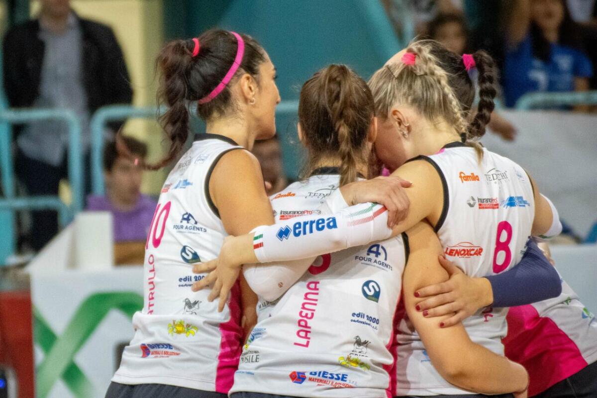 Pallavolo B2, anche per Brio Lingerie di Cerignola il PalaDolmen è tabù - 