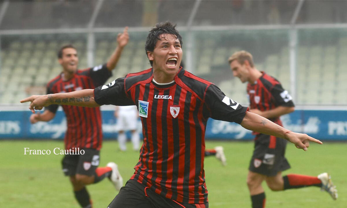 Mario Salgado: "Playoff 2007? Avrei voluto Foggia in Serie B". E su Gallo... - In evidenza Mario Salgado, foto di Franco Cautillo, su gentile concessione dell’autore: tutti i diritti riservati.