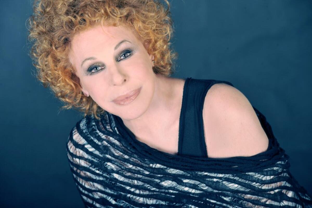Ornella Vanoni in teatro a parlar di donne, musica e canzoni - Ornella VanoniORNELLA-2-HD-Ph.-Marinetta-Saglio-