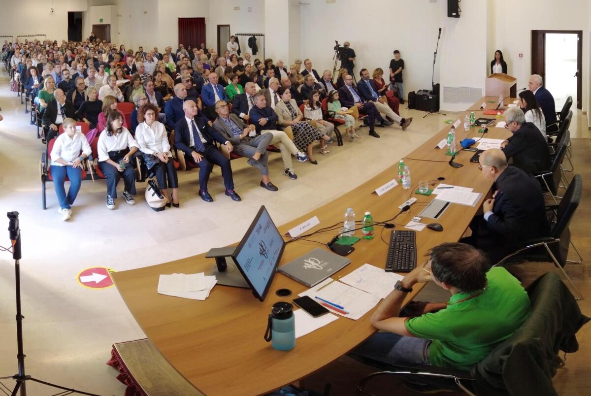 Domenico De Girolamo, imprenditore fra libri, treni e spray - 