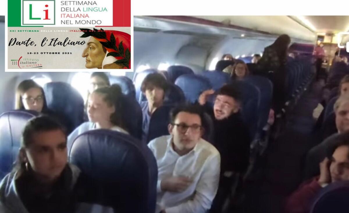 Cantano Dante in aereo, sono gli studenti del liceo musicale di Genova - 