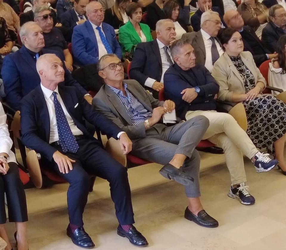 In platea