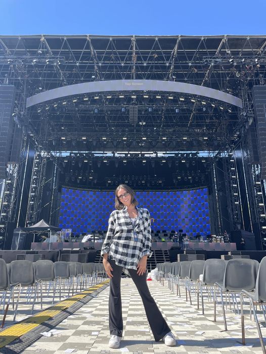Sul palco di Renato Zero “070” la ballerina di Foggia Maria Pia Taggio