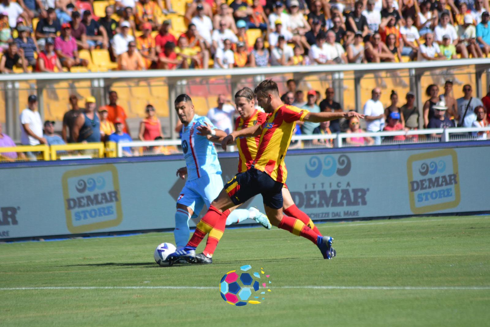 Immagine in evidenza: uno scatto di Lecce-Monza 1-1 (Serie A 2022/2023, 6^ giornata) - crediti foto: Pasquale Golia/lagoleada.it