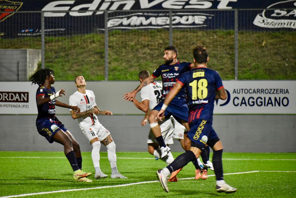 Immagine in evidenza: uno scatto di Picerno-Foggia 3-0 (Serie C - girone C 2022/2023) - crediti: foto di Luigia Spinelli