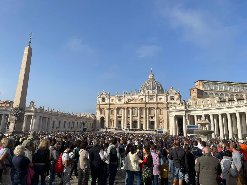 L'istituto "Catalano Moscati" di Foggia in udienza da papa Francesco