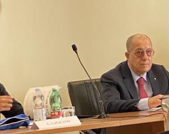 Domenico De Girolamo, imprenditore fra libri, treni e spray