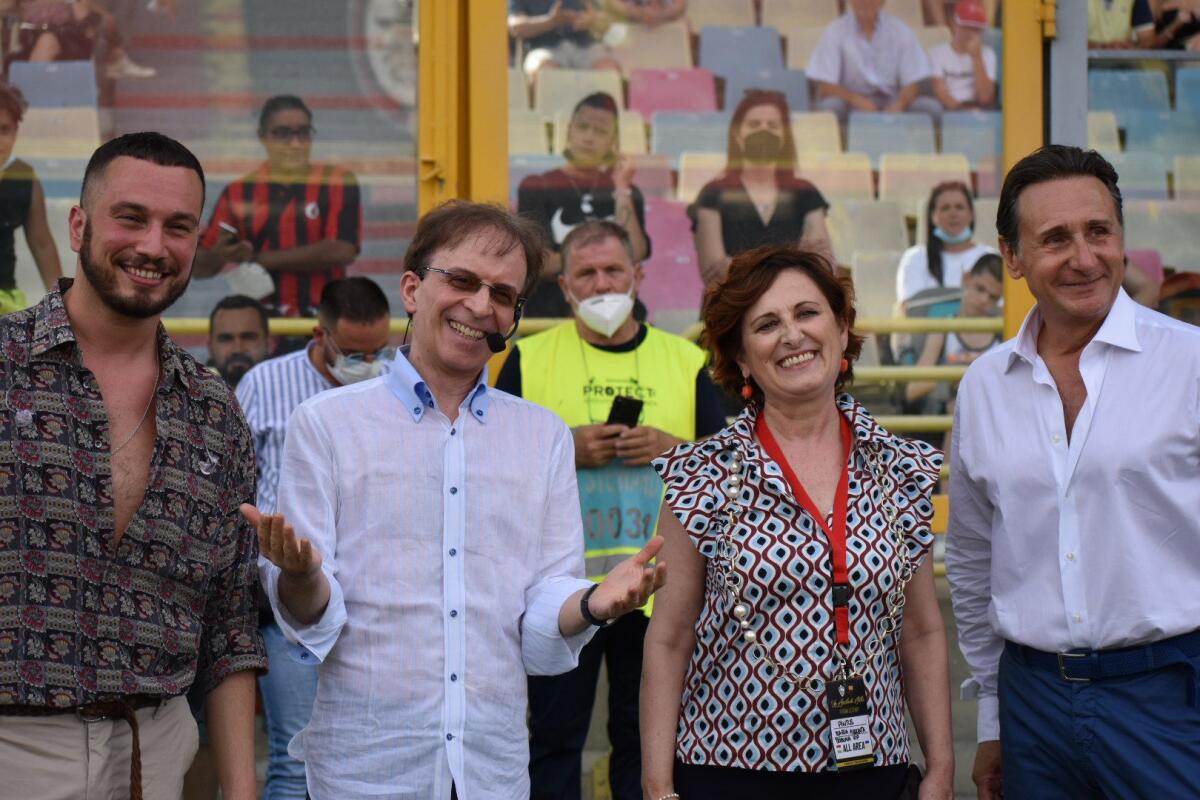 Calcio Foggia, torna la Pintus: ecco come cambia il CdA - Immagine in evidenza: Maria Assunta Pintus all'evento "Un Secolo di Stelle - FOGGIA LEGENDS", tenutosi il 25 giugno 2021 allo Stadio Pino Zaccheria di Foggia - crediti: foto di Luigia Spinelli