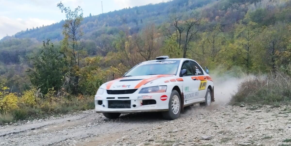 Scuderia Efferre: Robone titolo nazionale in A0, Fanti al Marche - 