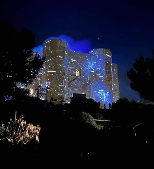 Castel del Monte illuminato per sfilata Gucci "Comogonie", maggio 2022